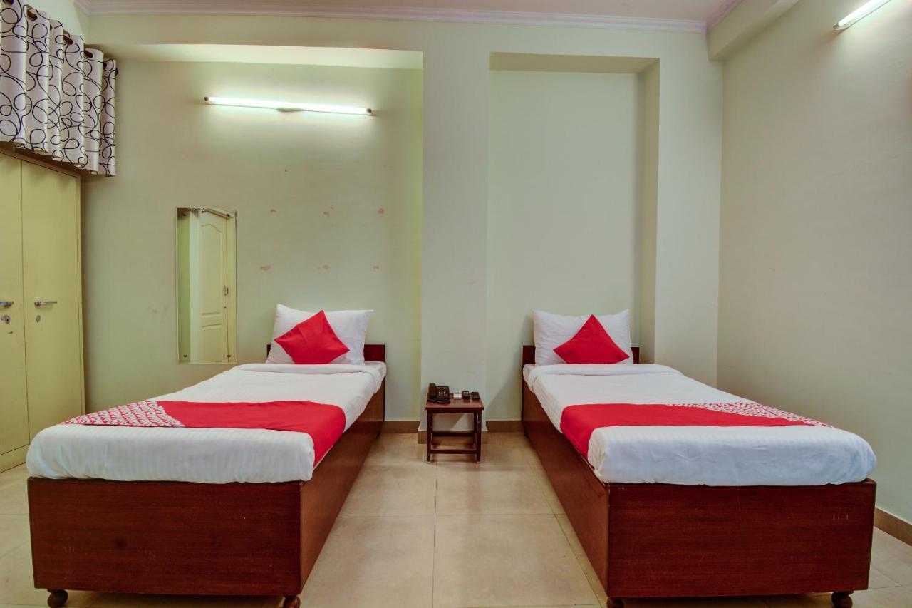 Oyo Hotel Prayag Jaipur Buitenkant foto
