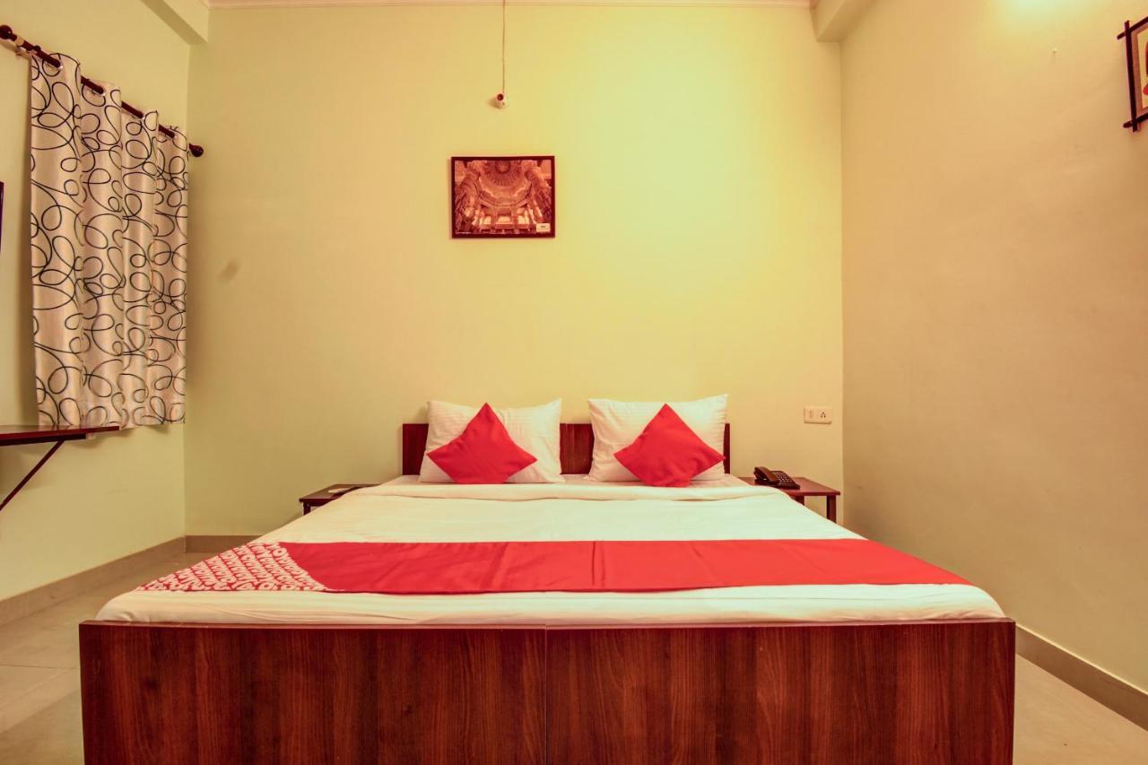 Oyo Hotel Prayag Jaipur Buitenkant foto