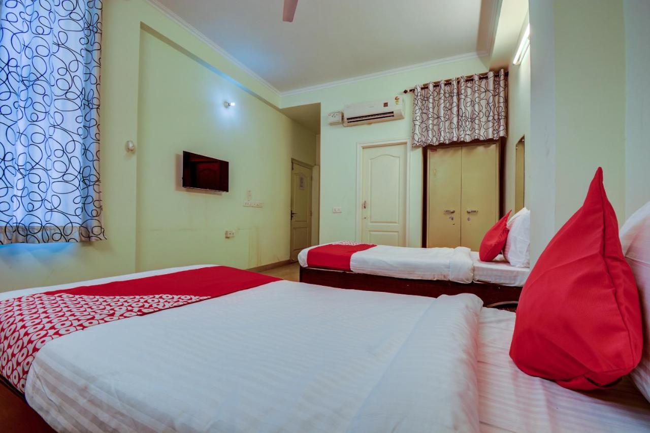 Oyo Hotel Prayag Jaipur Buitenkant foto